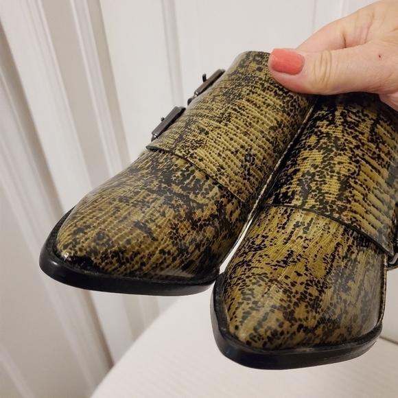 NWOB Tibi Billie Lizard Embossed Leather Ankle Booties Size 36, Unique, Sharp - Picture 12 of 14